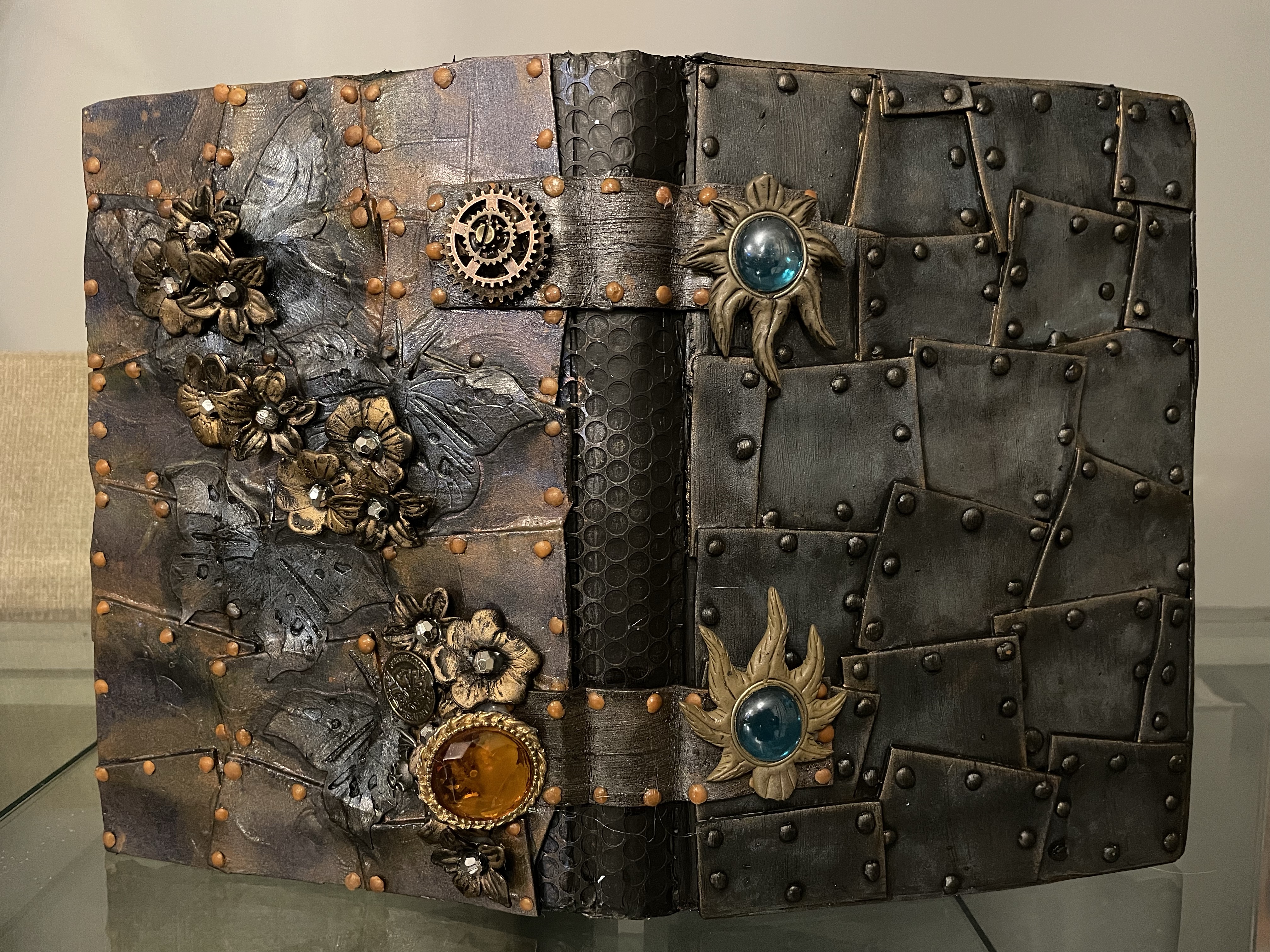 STEAMPUNK ART JOURNAL